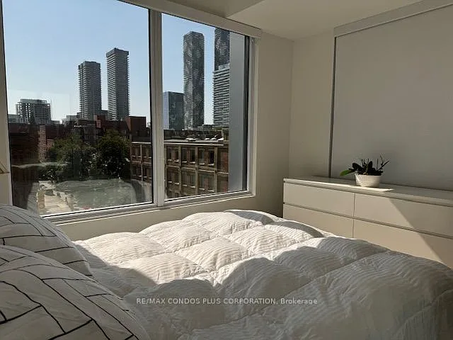 158 Front St E #403 — Photo 18