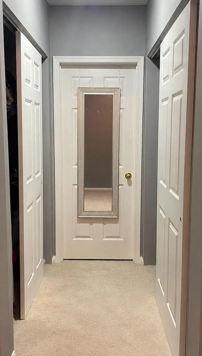 2 bed, 1055 sqft, $2,700 — Photo 4