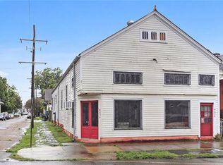 1042 Mazant St, New Orleans, LA 70117