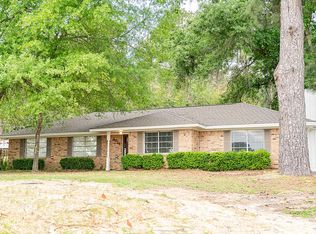 1011 SW Stallings Dr, Nacogdoches, TX 75964