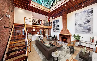 Rented by Nolita Group