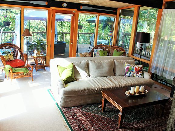 Formal living room