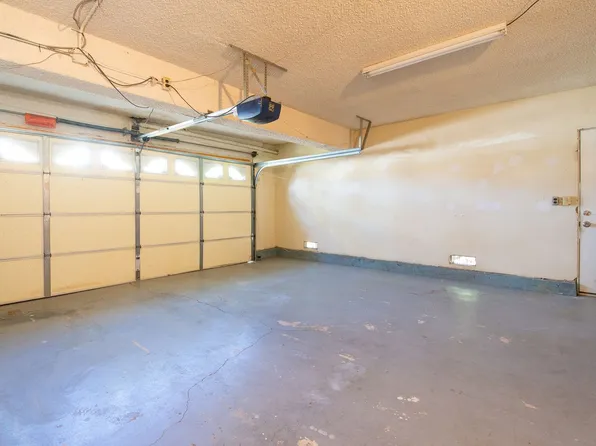 981 S Purdue Cir, Anaheim, CA 92807