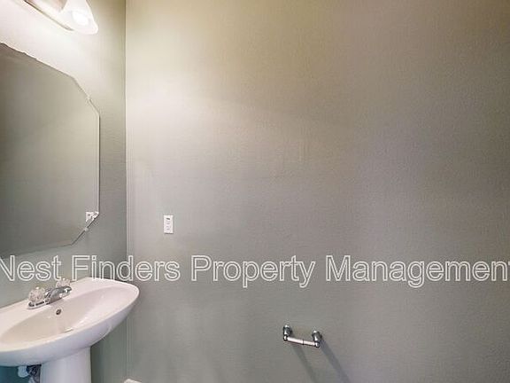 5th image of 6029 Bartram Village Dr