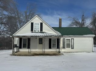 9842 Russell Springs Rd, Russell Springs, KY 42642