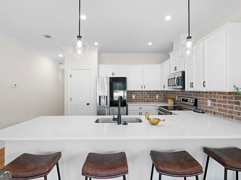 15 Azalea Ln — Photo 5