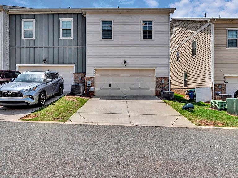 2131 Stevens Mill Rd — Photo 30
