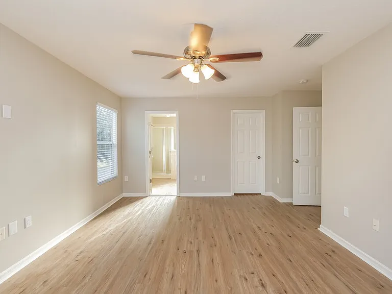 11821 Mango Cross Ct — Photo 10
