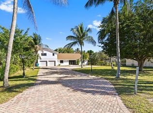 420 Hoadley Rd, Boynton Beach, FL 33426
