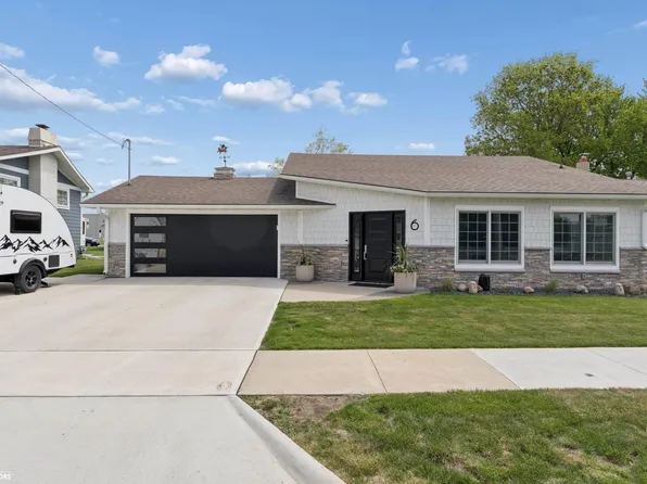 6 N 16th St, Clear Lake, IA 50428