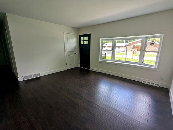 3rd image of 3025 18th St