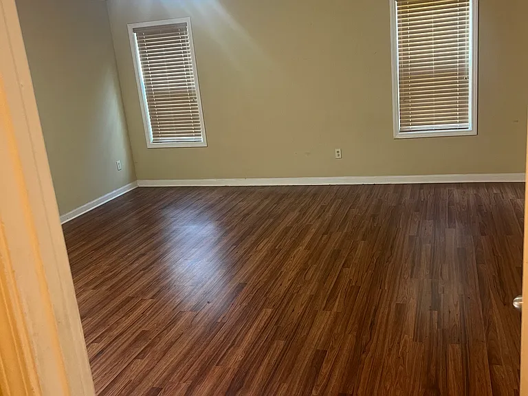 301 Vineyard Ridge Ln — Photo 23