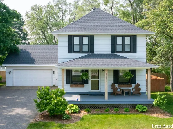 3796 Port Sheldon St, Hudsonville, MI 49426
