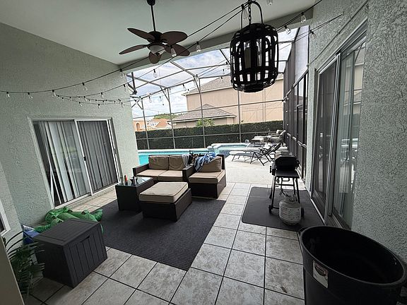 4th image of 525 Lakescape Ct