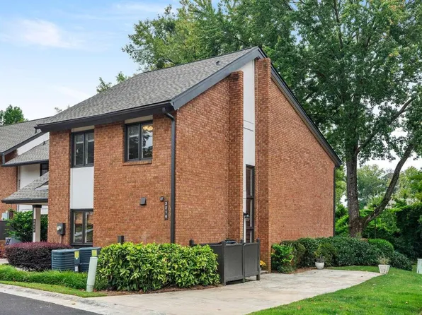 3216 Clairmont North NE, Brookhaven, GA 30329