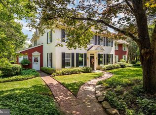 2070 Huntingdon Rd, Huntingdon Valley, PA 19006