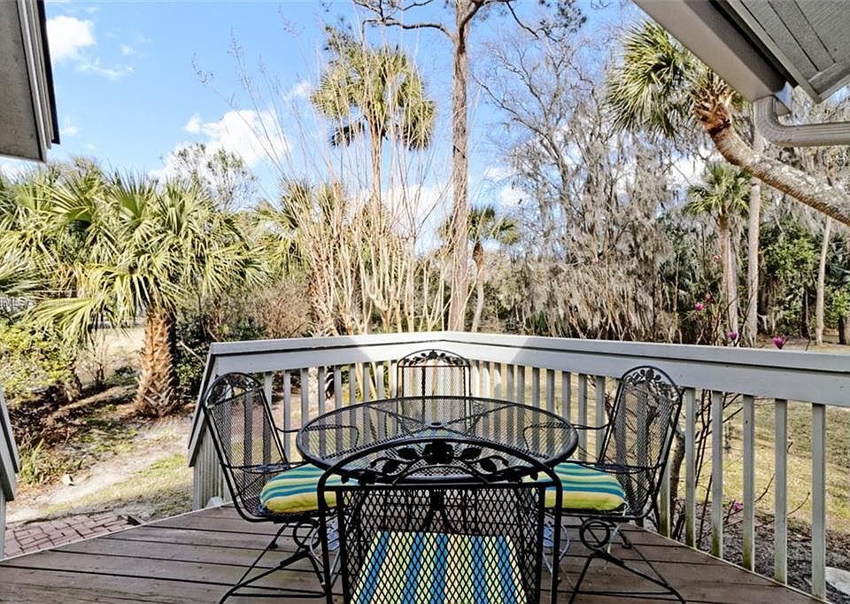 1st image of 116 Windward Village Dr