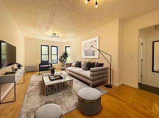 221 Ditmas Ave #2F, Brooklyn, NY 11218
