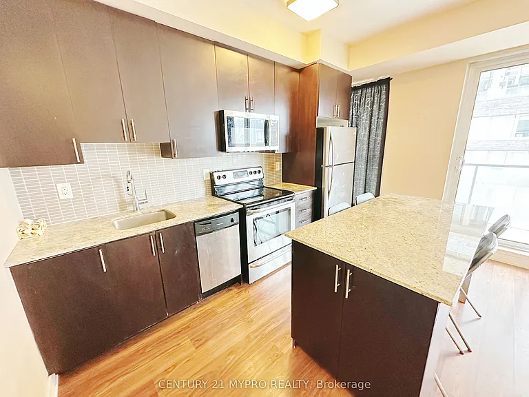 260 Sackville St #611 — Photo 3