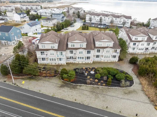 5 Bayside Dr #5, Somers Pt, NJ 08244