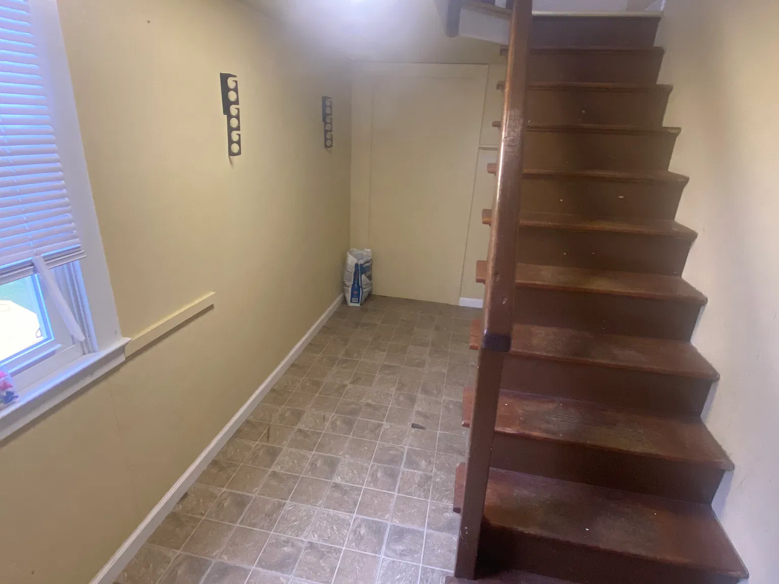 2 bed, 950 sqft, $1,400 — Photo 3