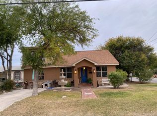 701 E 7th St, Del Rio, TX 78840
