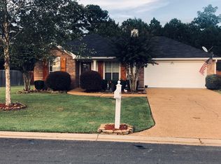 572 Oak Ridge Way, Pearl, MS 39208