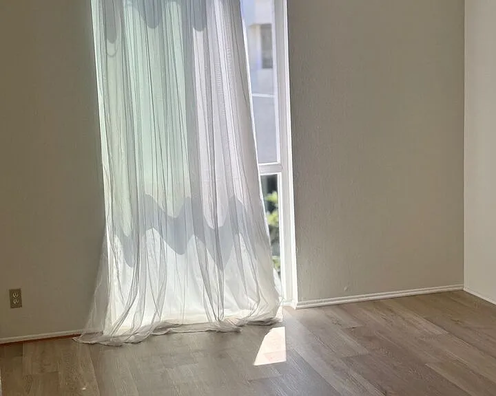 1885 Veteran Ave #305 — Photo 8