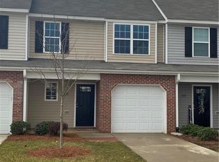 535 Song Sparrow Ln #3, Greensboro, NC 27409