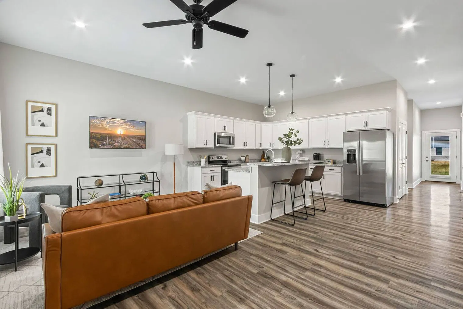 2 bed, 2.0 bath, $4,375 — Photo 1