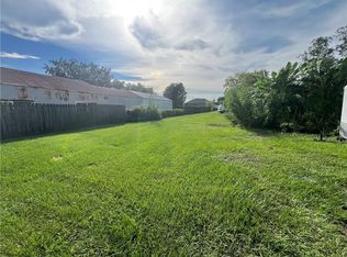 3512 Montesquieu St, Chalmette, LA 70043