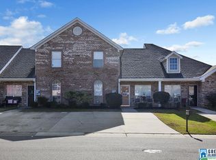 141 Waterford Lake Dr, Calera, AL 35040