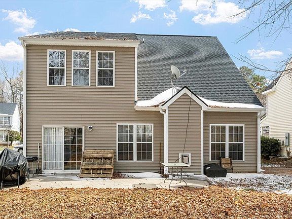 5th image of 8233 Marshall Brae Dr