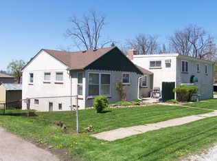 235 N East St, Fenton, MI 48430