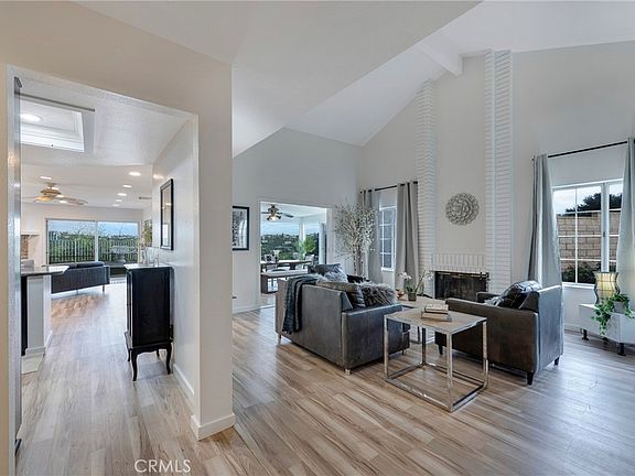 5th image of 2702 S George Ln