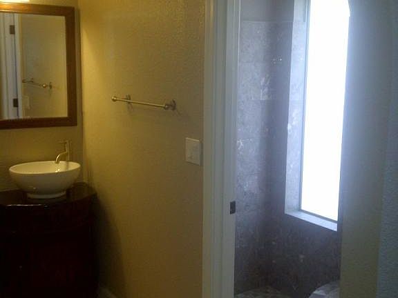4th image of 5424 E Capri Ave