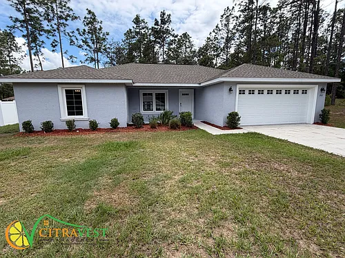 1912 W Quaker Ln Photo 1