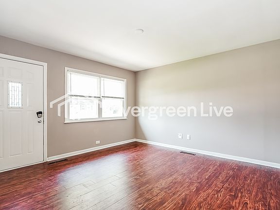 3rd image of 1550 Wilton Dr