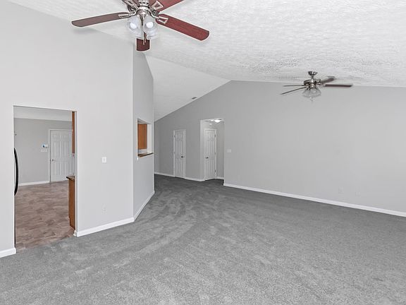 4th image of 1920 Towne Park Dr