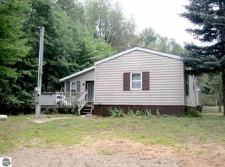 8686 E Fifteen Mile Rd, Paris, MI 49338