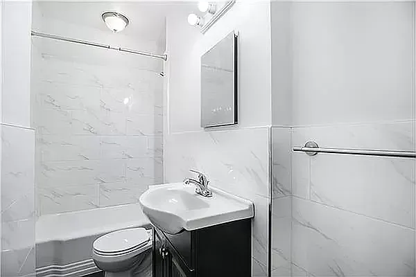 Rented by Highline Residential | media 6