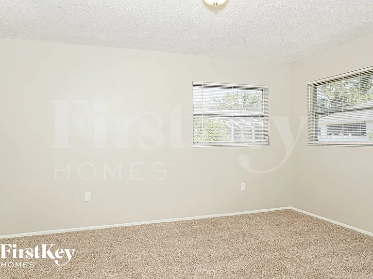 14500 Ransom Ave — Photo 15