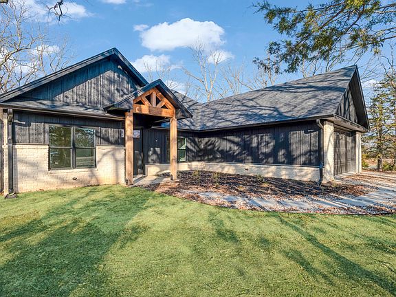 2nd image of 315 County Road 33940