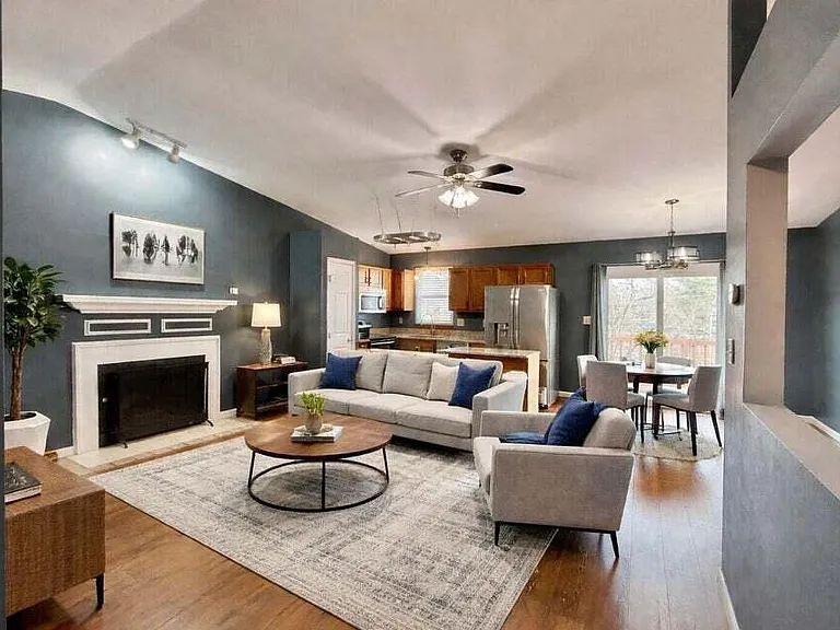 4352 Cobblestone Knoll Dr — Photo 8