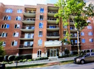 1349 E Washington St UNIT 204A, Des Plaines, IL 60016