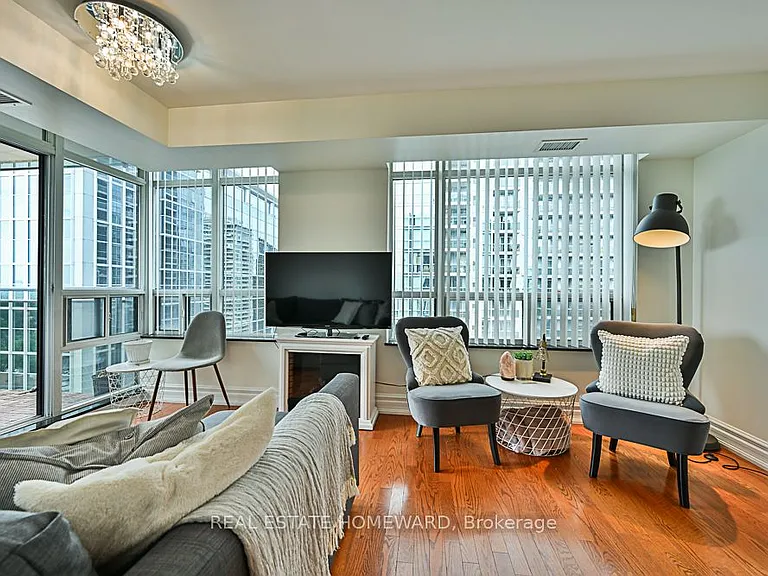 155 Beecroft Rd #2711 — Photo 13