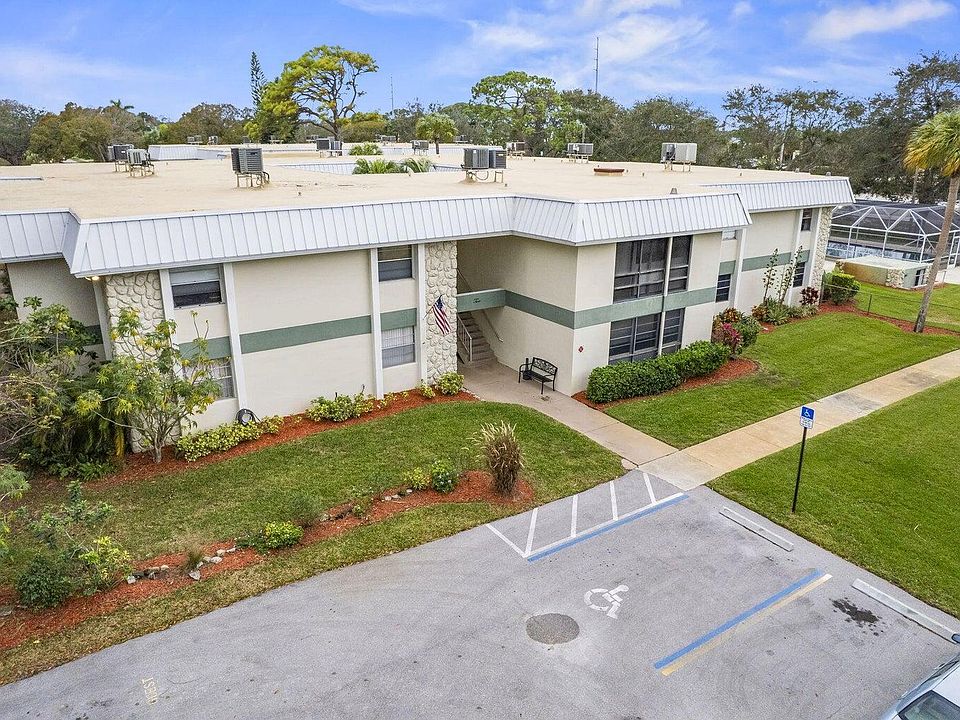 1st image of 2302 Sunrise Boulevard #206