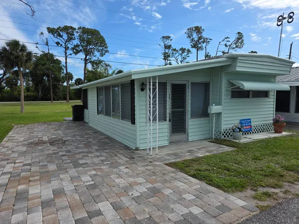 150 Old Englewood Rd Lot 26, Englewood, FL 34223