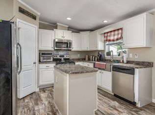 6 Wanda Ln, Exeter, NH 03833