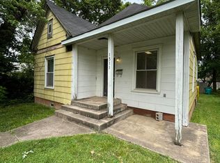 1311 W Florida St, Springfield, MO 65803